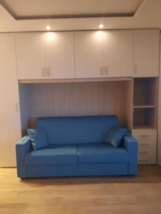 Bluemarine, Studio Vista Mare Menton Luaran gambar